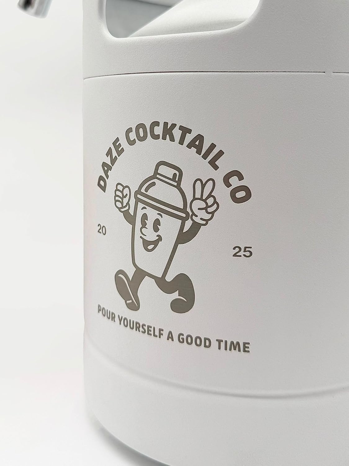 Daze 1.9L Cocktail Keg System – Portable Mini Cocktail Dispenser with Tap, Regulator & CO₂ Cartridges (Blanc)
